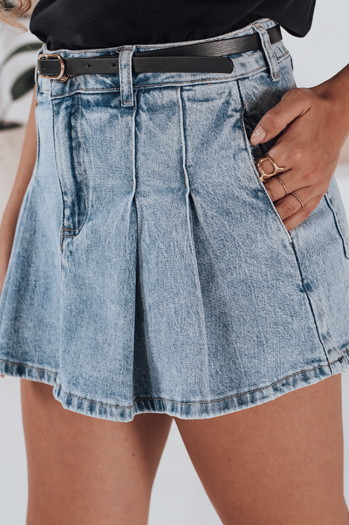 Női farmer szoknyák és rövidnadrágok VIBEGIRL kék Dstreet SY0479