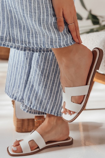 Női bevágott hátú flip-flop CLASSROT fehér Dstreet ZY0885