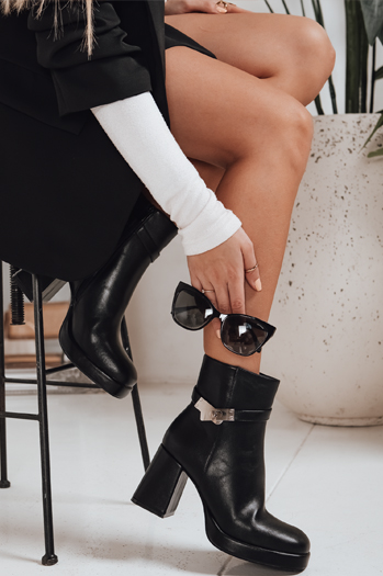 Női szigetelt csizma fekete Dstreet ZY1253 ZY1253