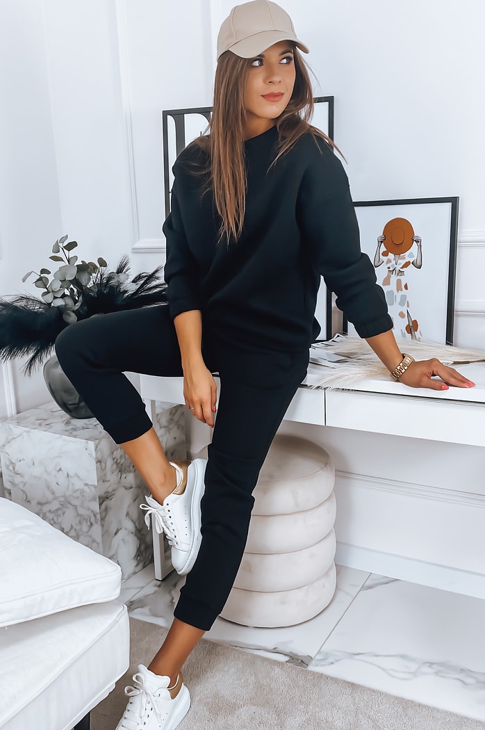 Női melegítő szett ARIELLA PREMIUM fekete színben Dstreet AY0731