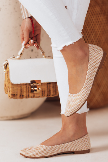 Női lapos sarkú balerinák GLAMINO fehér Dstreet ZY0764