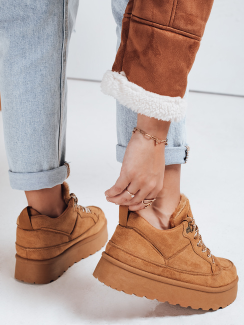 Női szőrös platform tornacipő camel Dstreet ZY1068 ZY1068