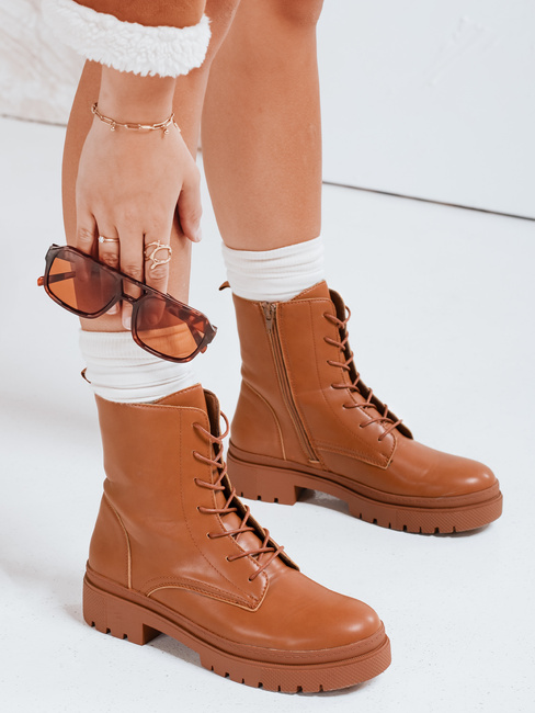 Női táskás csizma STYLOBOSS camel Dstreet ZY0520 ZY0520
