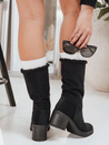 Női szarvasbőr sarkú csizma fekete Dstreet ZY1256