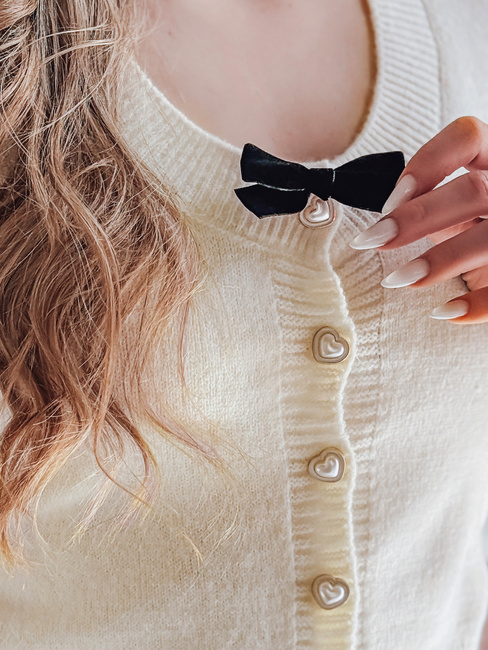 Női rövid egyméretű pulóver masnival LAMURE ekrü Dstreet MY2474