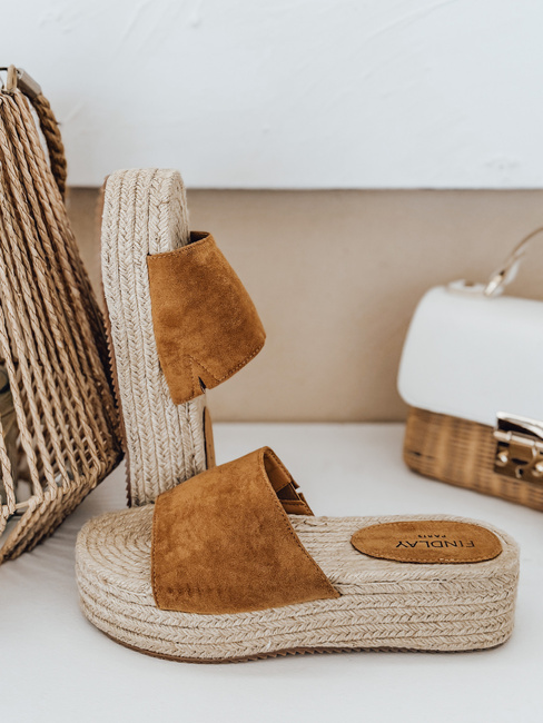 Női SUMMERRY camel flip-flopok Dstreet ZY0986