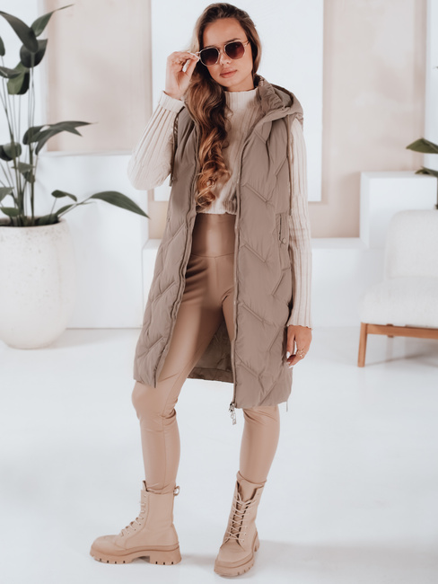 Női hosszú steppelt mellény kapucnival camel Dstreet TY5098