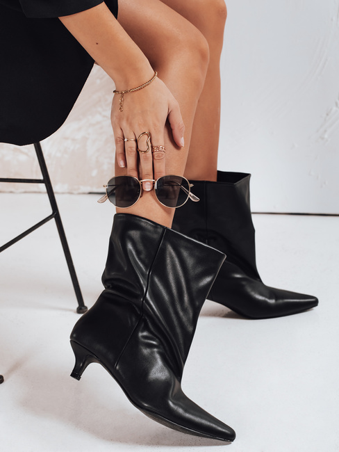 Női fekete csizma Dstreet ZY1200