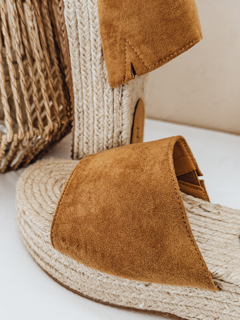 Női SUMMERRY camel flip-flopok Dstreet ZY0986