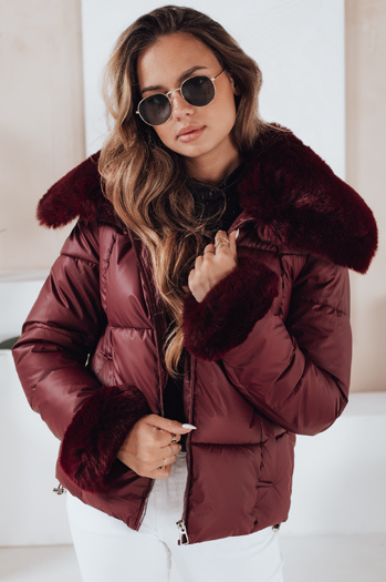 Női steppelt rövid kabát bundával bordó Dstreet TY5071