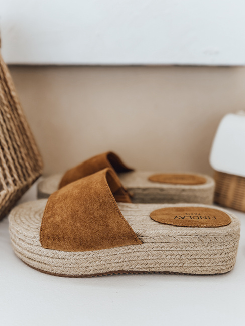 Női SUMMERRY camel flip-flopok Dstreet ZY0986