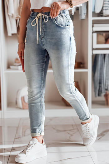 Női farmer slim fit nadrág SEMIFIT Dstreet UY2352