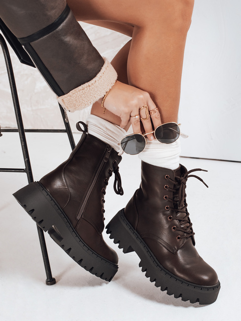 Női szigetelt papucsok barna Dstreet ZY1206 ZY1206