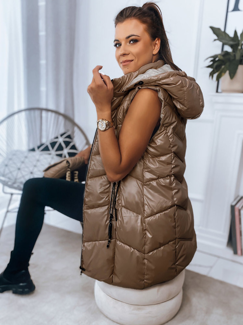 Női mellény MADANA camel színben Dstreet TY2979