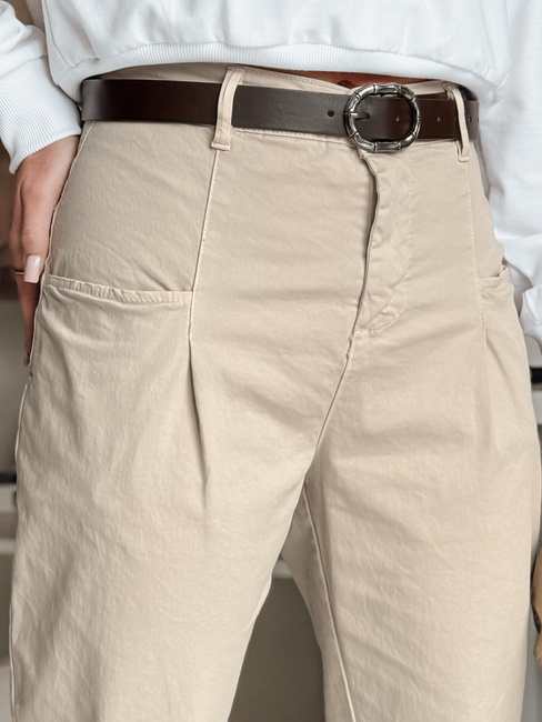 Női chino CHINOSKA nadrág világos bézs Dstreet UY2557