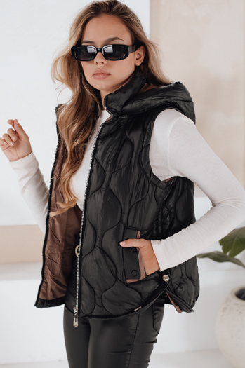 Női steppelt, kapucnis mellény MISSVEST fekete Dstreet TY5022