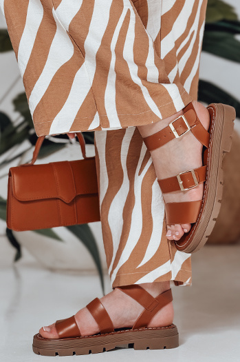 Női szandálok csattal SOLARIA camel Dstreet ZY0891