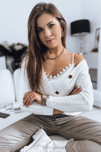 Fehér