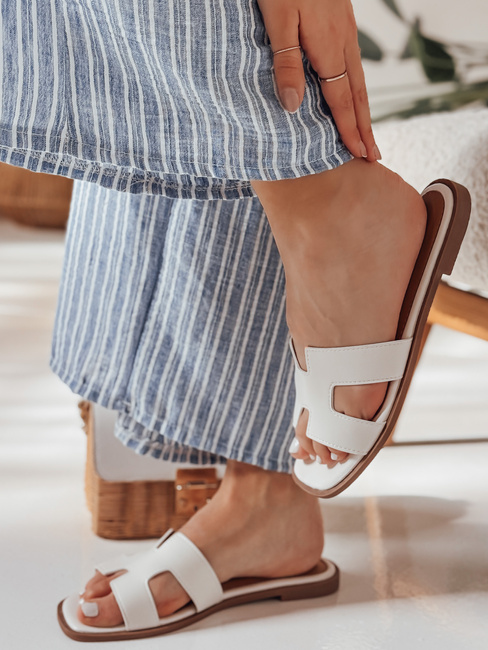 Női bevágott hátú flip-flop CLASSROT fehér Dstreet ZY0885