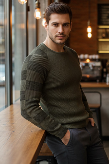 Férfi pulóver khaki színben Dstreet WX1637