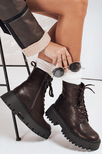 Női szigetelt papucsok barna Dstreet ZY1206 ZY1206