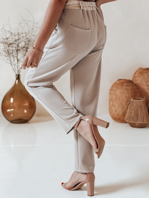 Női vajkrémes alkalmi nadrág virágokkal LEGISSA világos bézs Dstreet UY2404